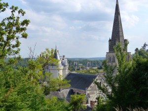Hill view of Langeais